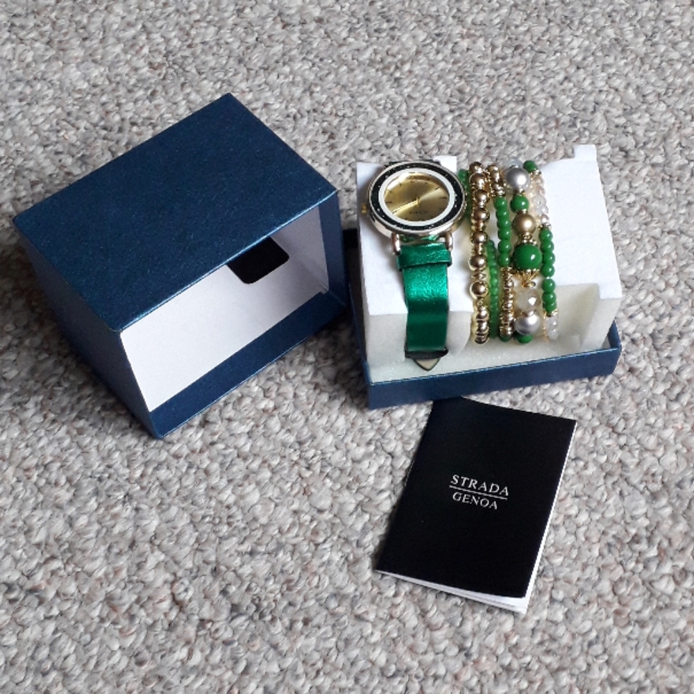 NWB Strada Genoa Watch and Stretchy Bracelets Set